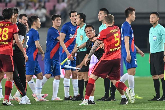 迪马：马竞想买断冈萨雷斯但希望降低买断费，尤文还谈了奥布拉克
